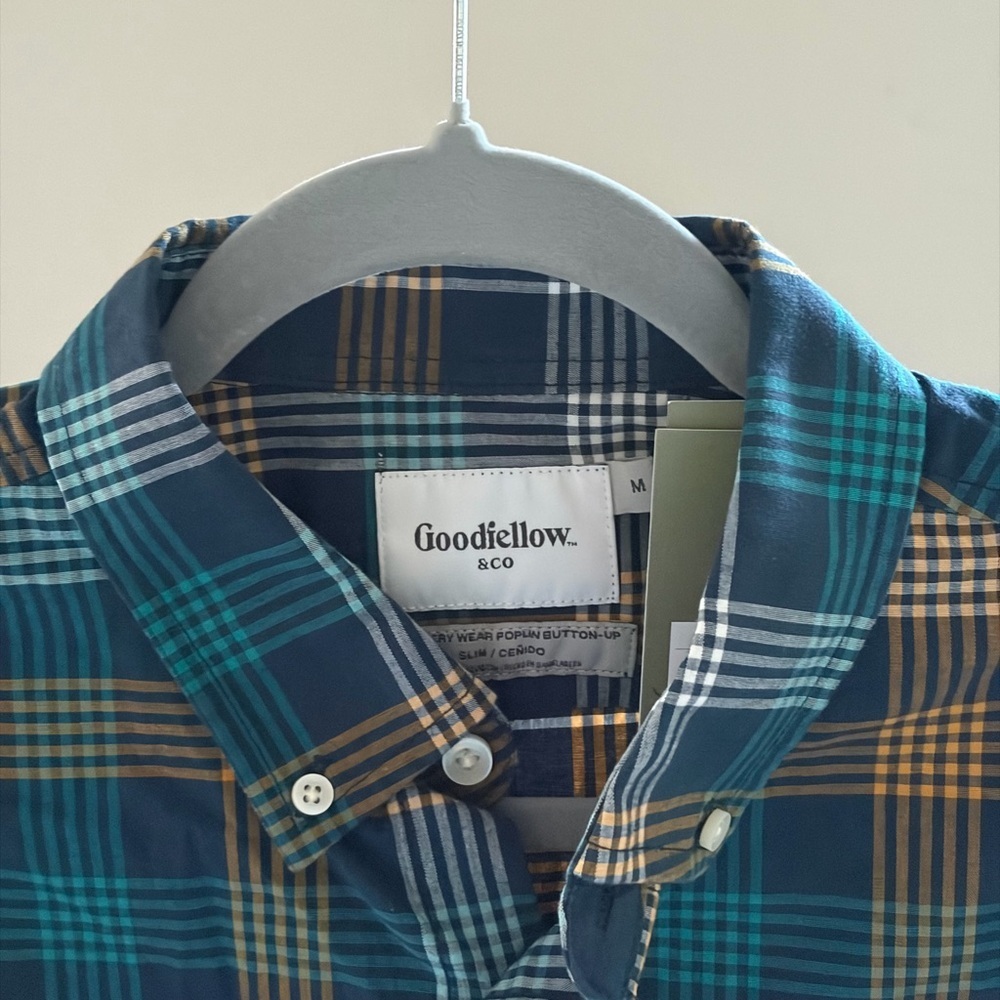 Goodfellow & Co Men's Checkered Shirt -  New with Tags - Size Medium - Picture 2 of 3